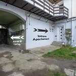 Middle Penthouse